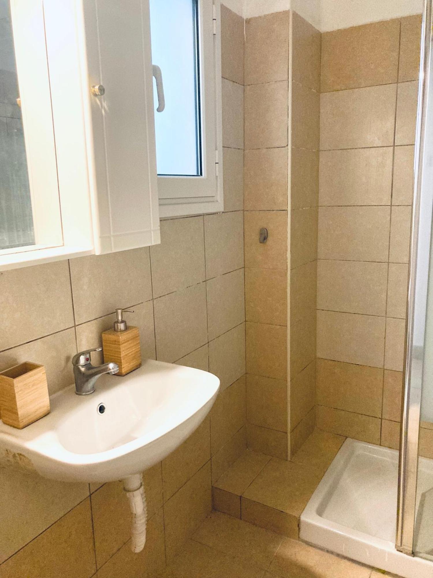 Ilisia Apartment Next To Metro Megaro Mousikis Αθήνα Εξωτερικό φωτογραφία